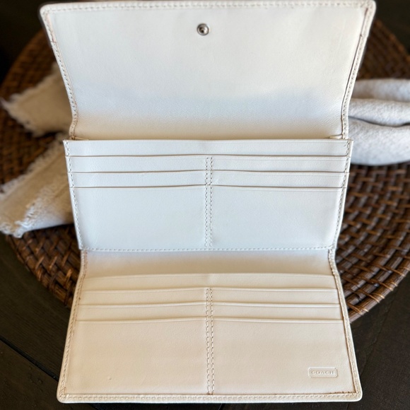 Coach Wallet - Picture 3 of 10